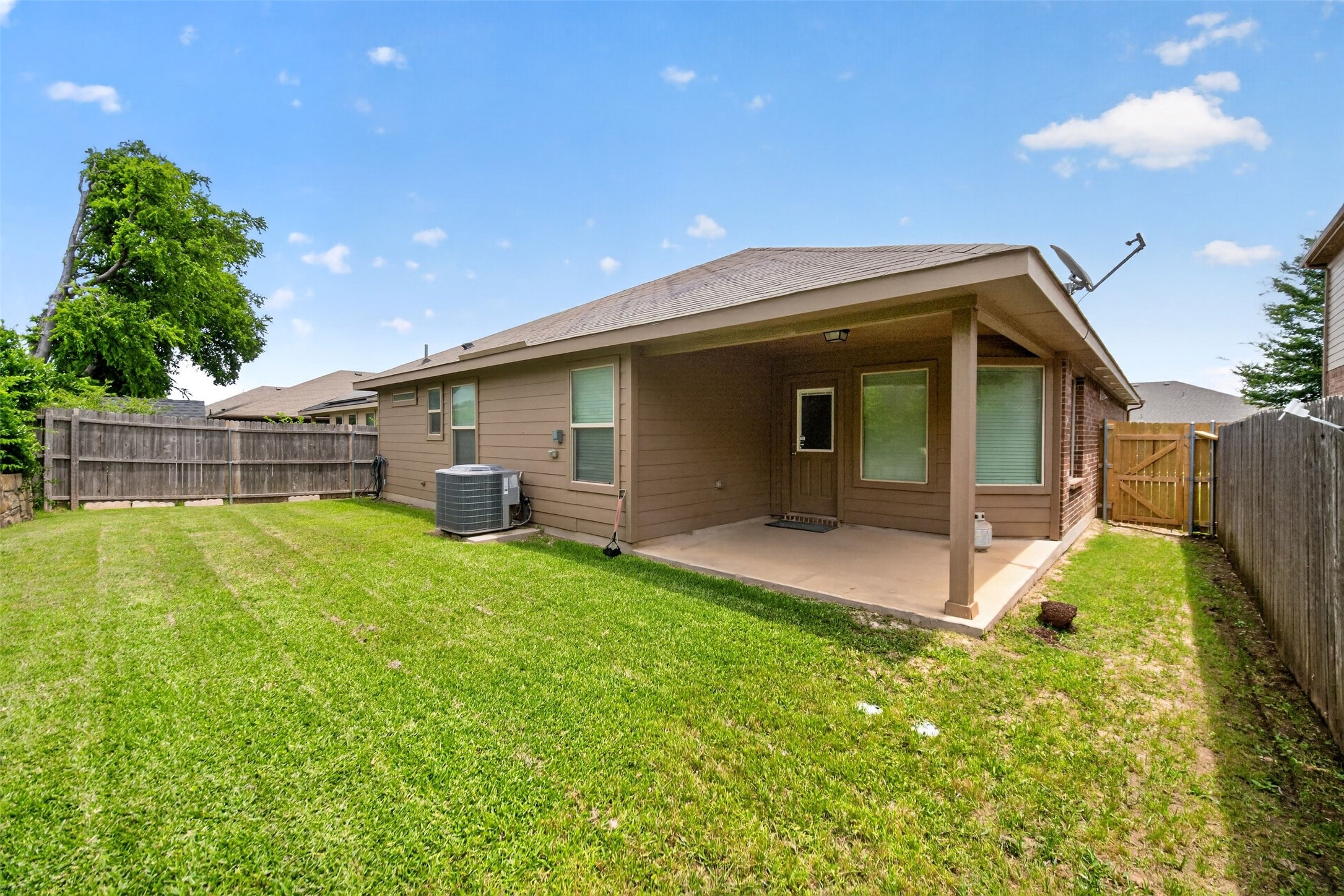7404 Littleton Way Fort Worth TX 76134