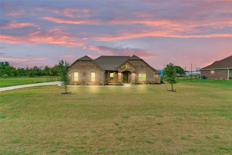 217 Maverick Court Granbury TX 76049
