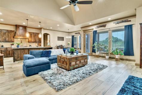 217 Maverick Court Granbury TX 76049