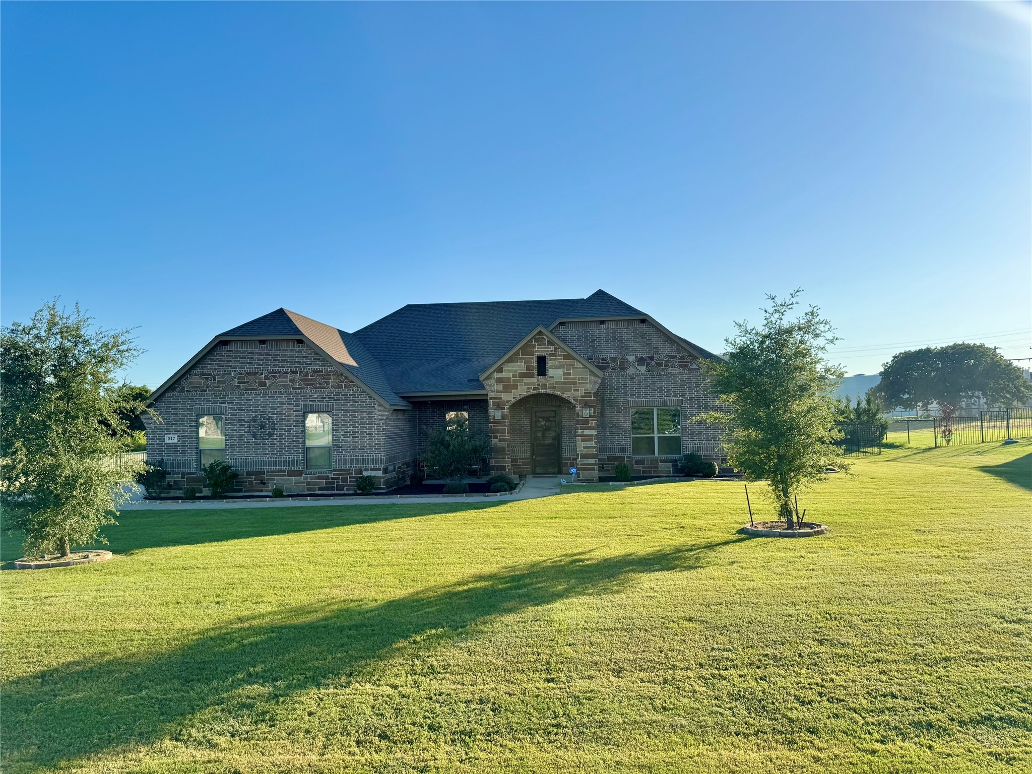 217 Maverick Court Granbury TX 76049