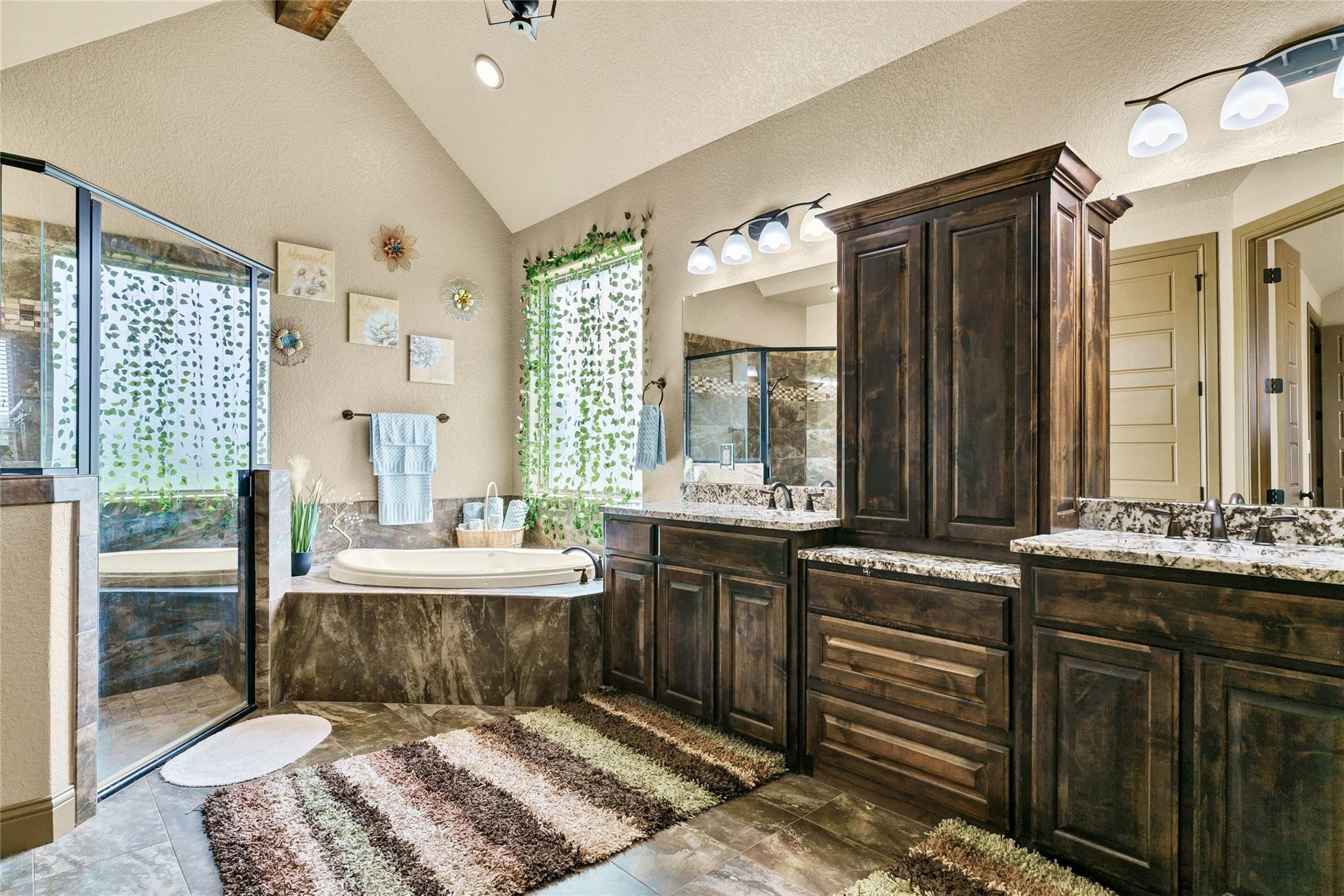 217 Maverick Court Granbury TX 76049