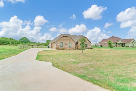 217 Maverick Court Granbury TX 76049