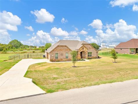 217 Maverick Court Granbury TX 76049