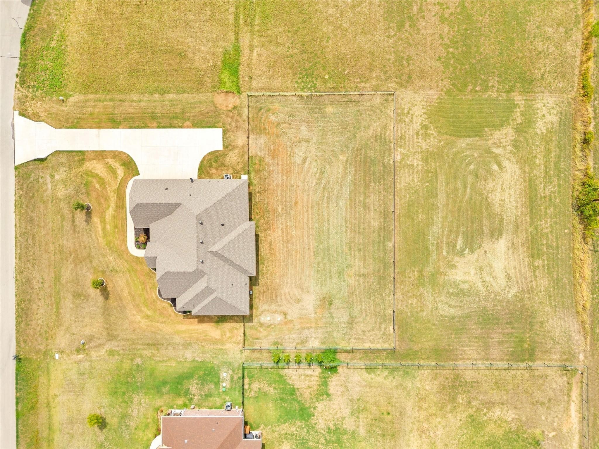 217 Maverick Court Granbury TX 76049