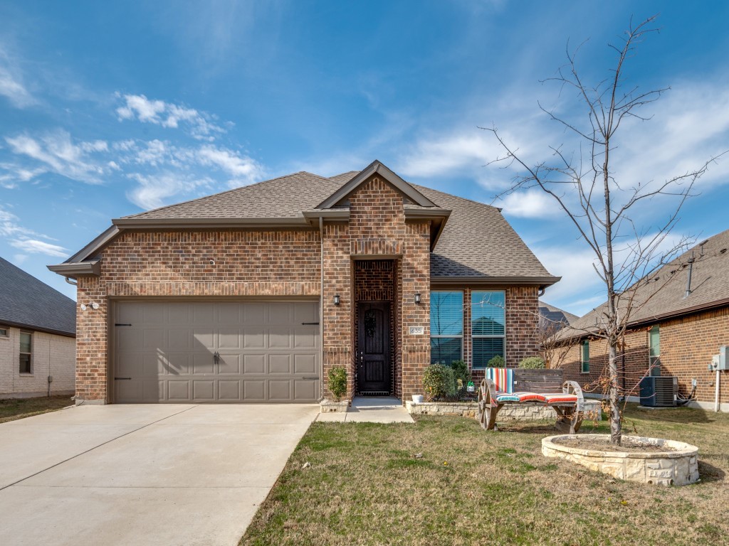 635 Congressional Avenue Red Oak TX 75154
