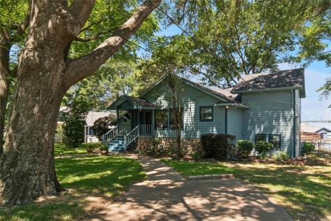 118 Lancelot Drive Mabank TX 75156