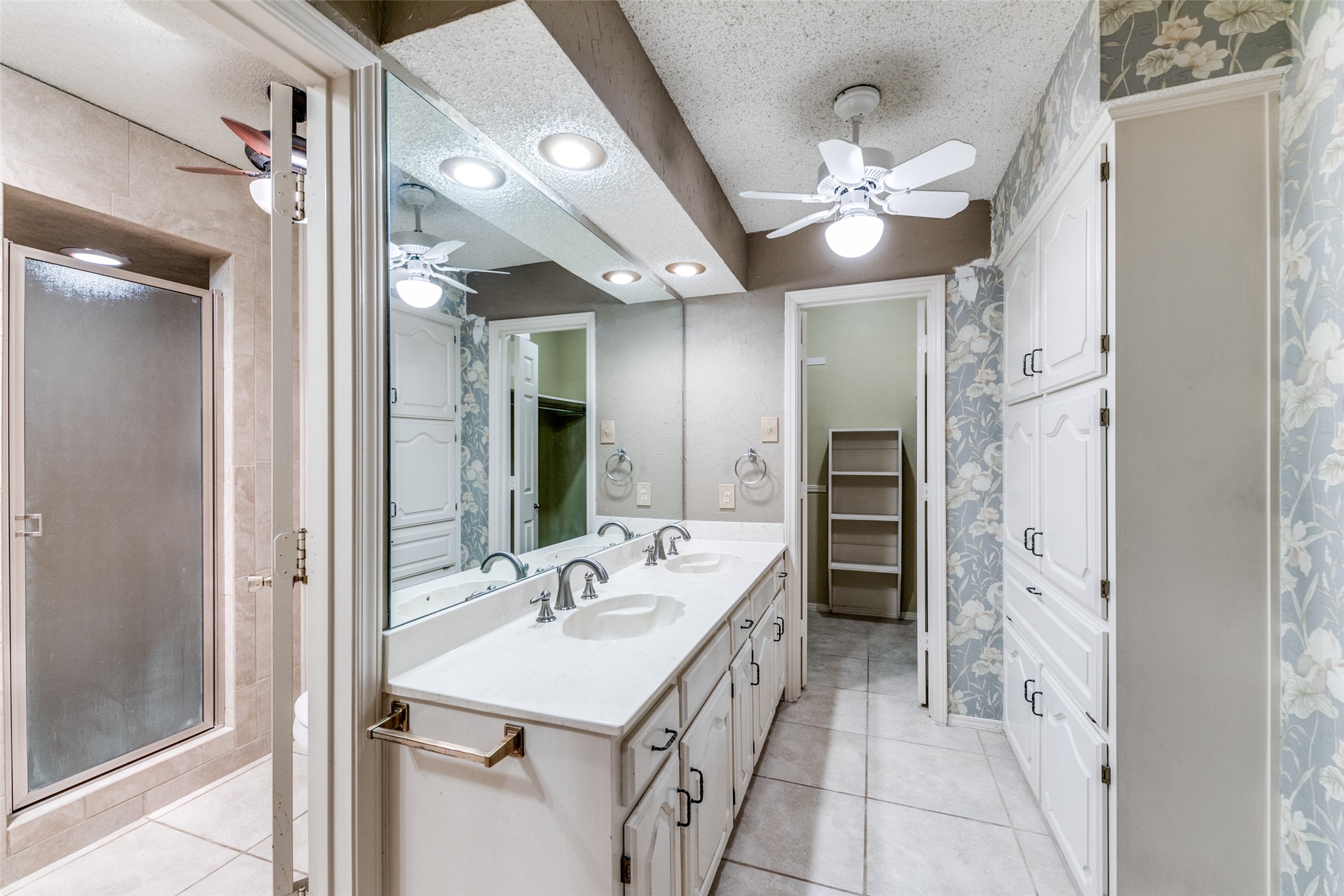 2608 Ramblewood Drive Carrollton TX 75006