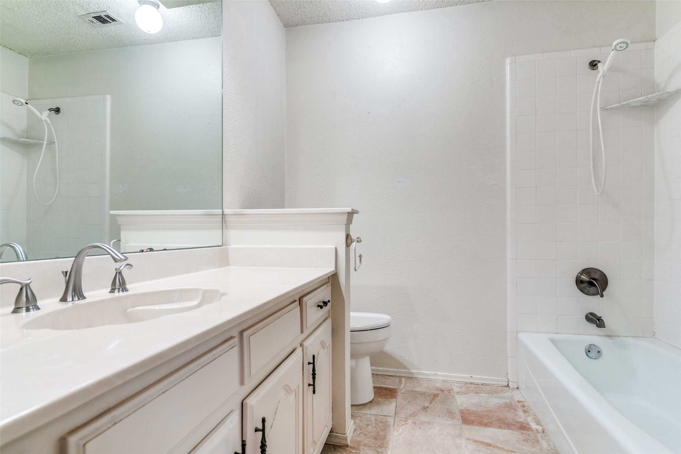 2608 Ramblewood Drive Carrollton TX 75006