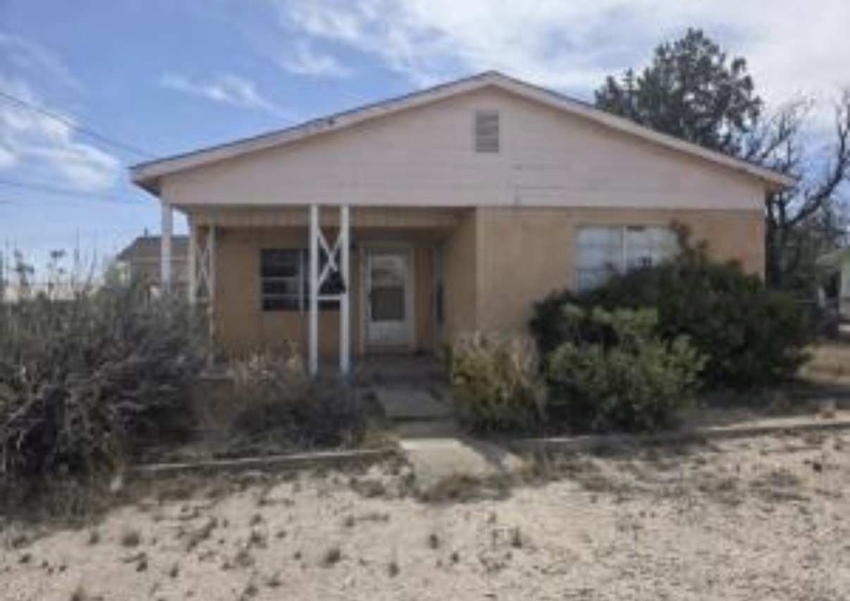 701 W Division Street Fort Stockton TX 79735