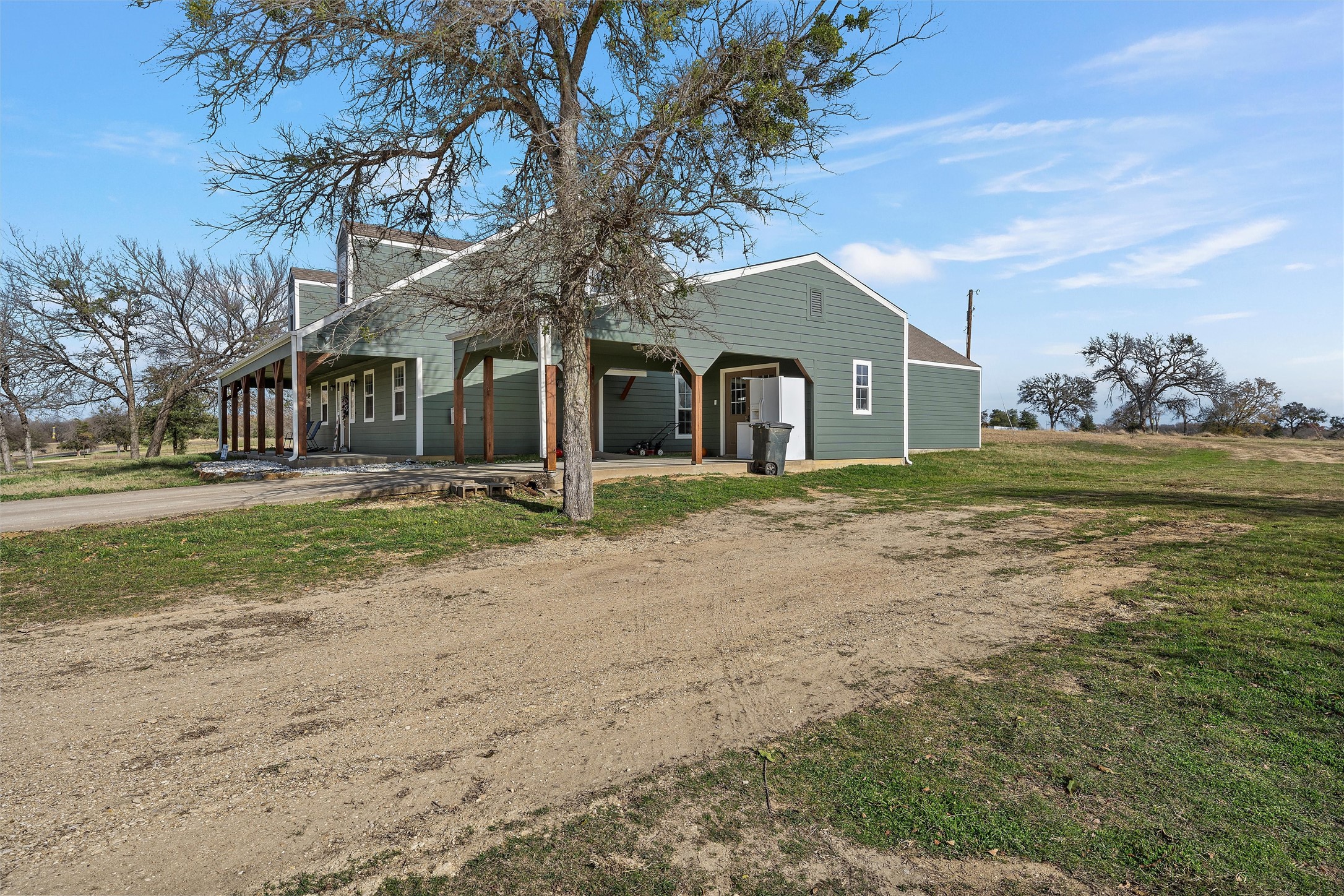 1170 Lumkins Road Forreston TX 76041