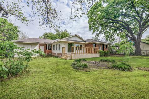 1018 W Avenue F Garland TX 75040