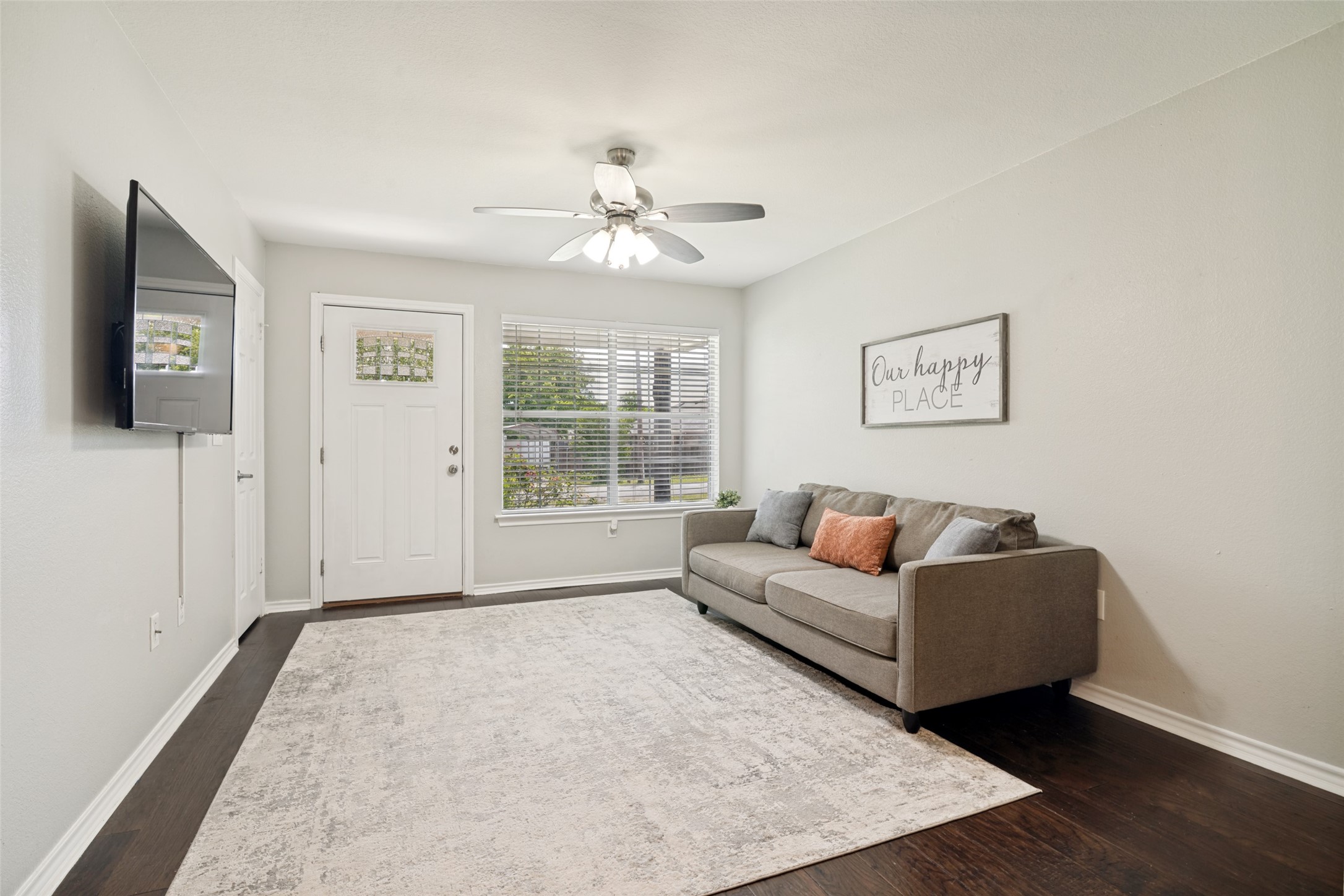109 Thelma Josephine TX 75173