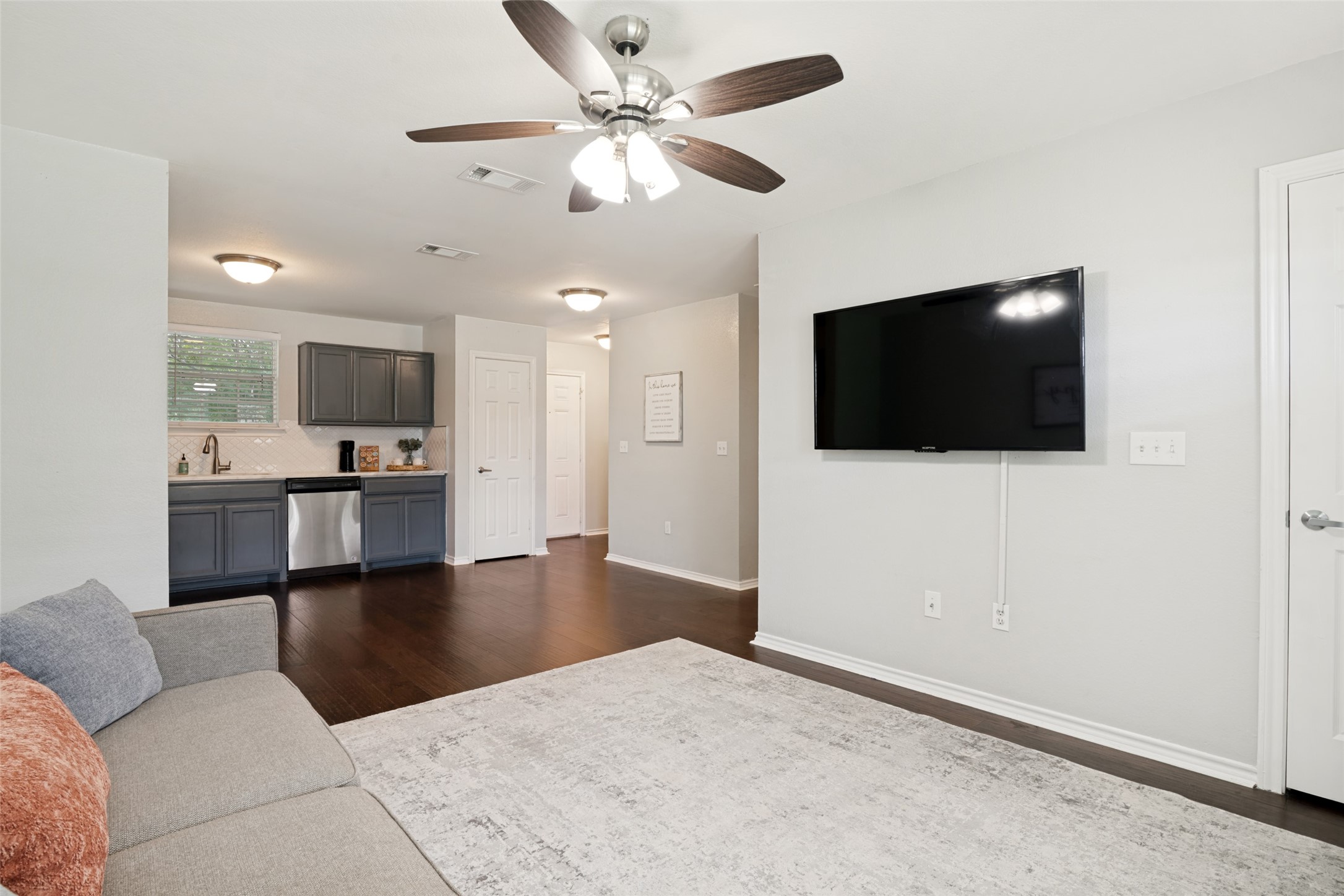 109 Thelma Josephine TX 75173