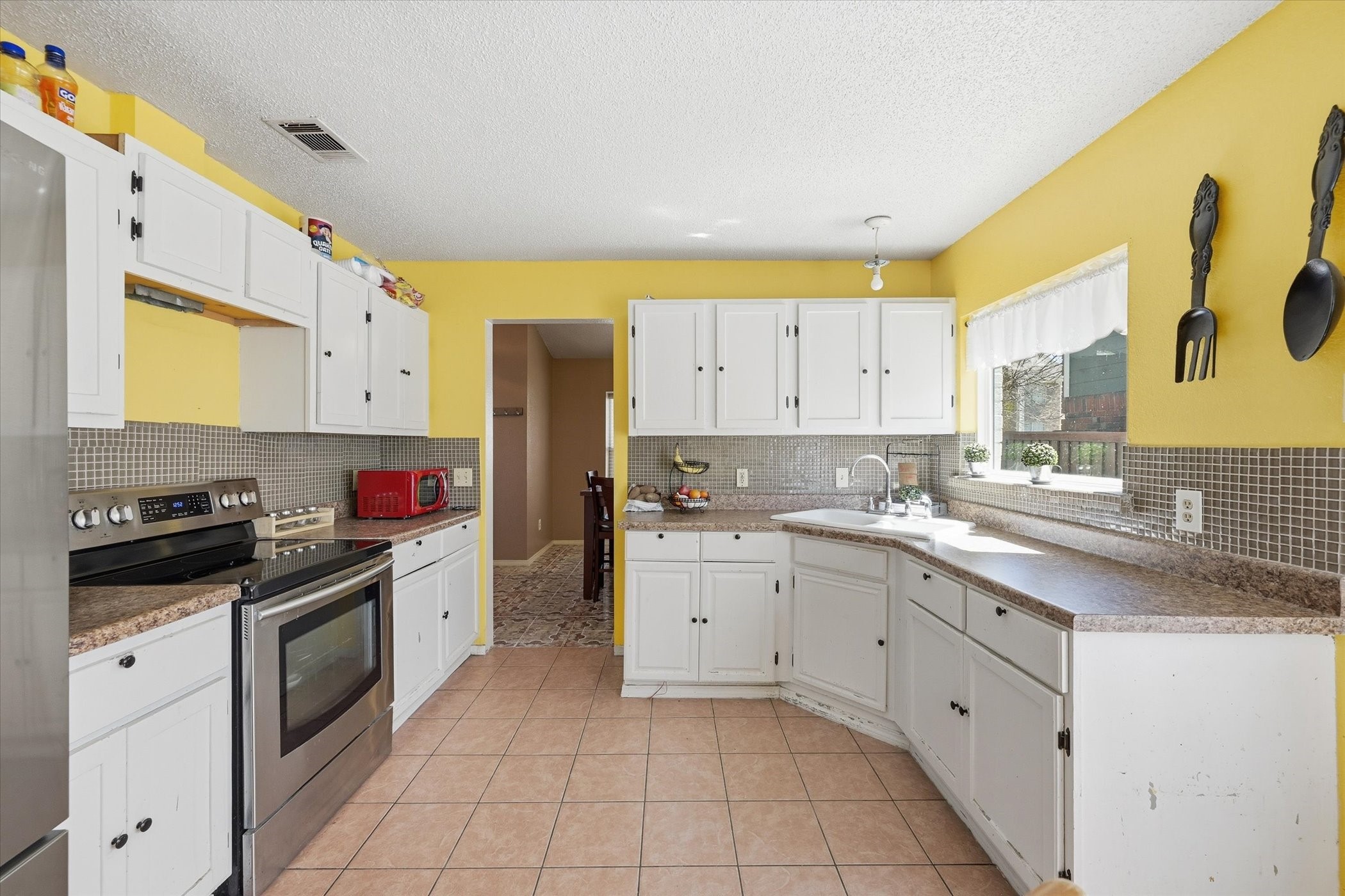 919 Brae Loch Drive Dallas TX 75217