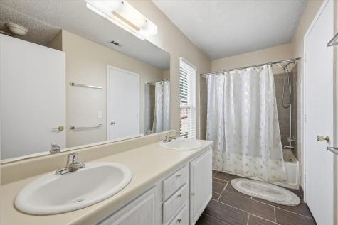 919 Brae Loch Drive Dallas TX 75217