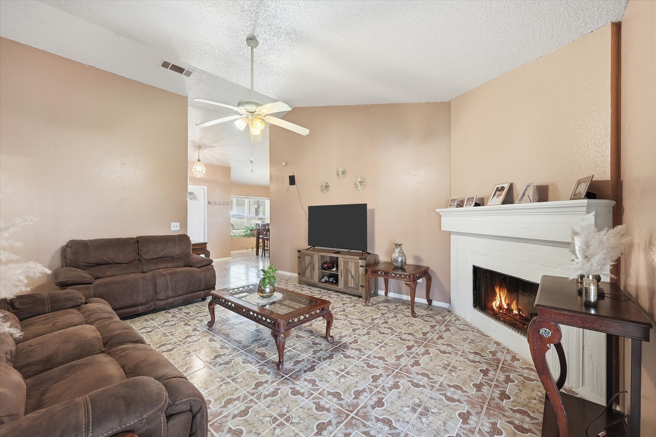 919 Brae Loch Drive Dallas TX 75217