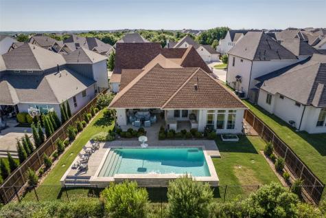 217 Catbird Trail Aledo TX 76008