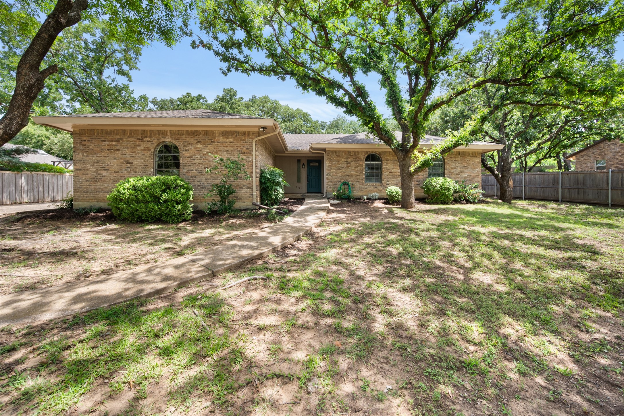 5711 Trail Lake Drive Arlington TX 76016