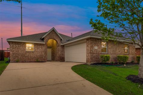 1909 Novel Drive Garland TX 75040