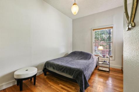 1322 W Chestnut Street Denison TX 75020