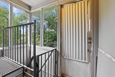 1322 W Chestnut Street Denison TX 75020