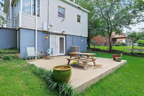 1322 W Chestnut Street Denison TX 75020