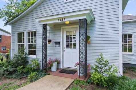 1322 W Chestnut Street Denison TX 75020