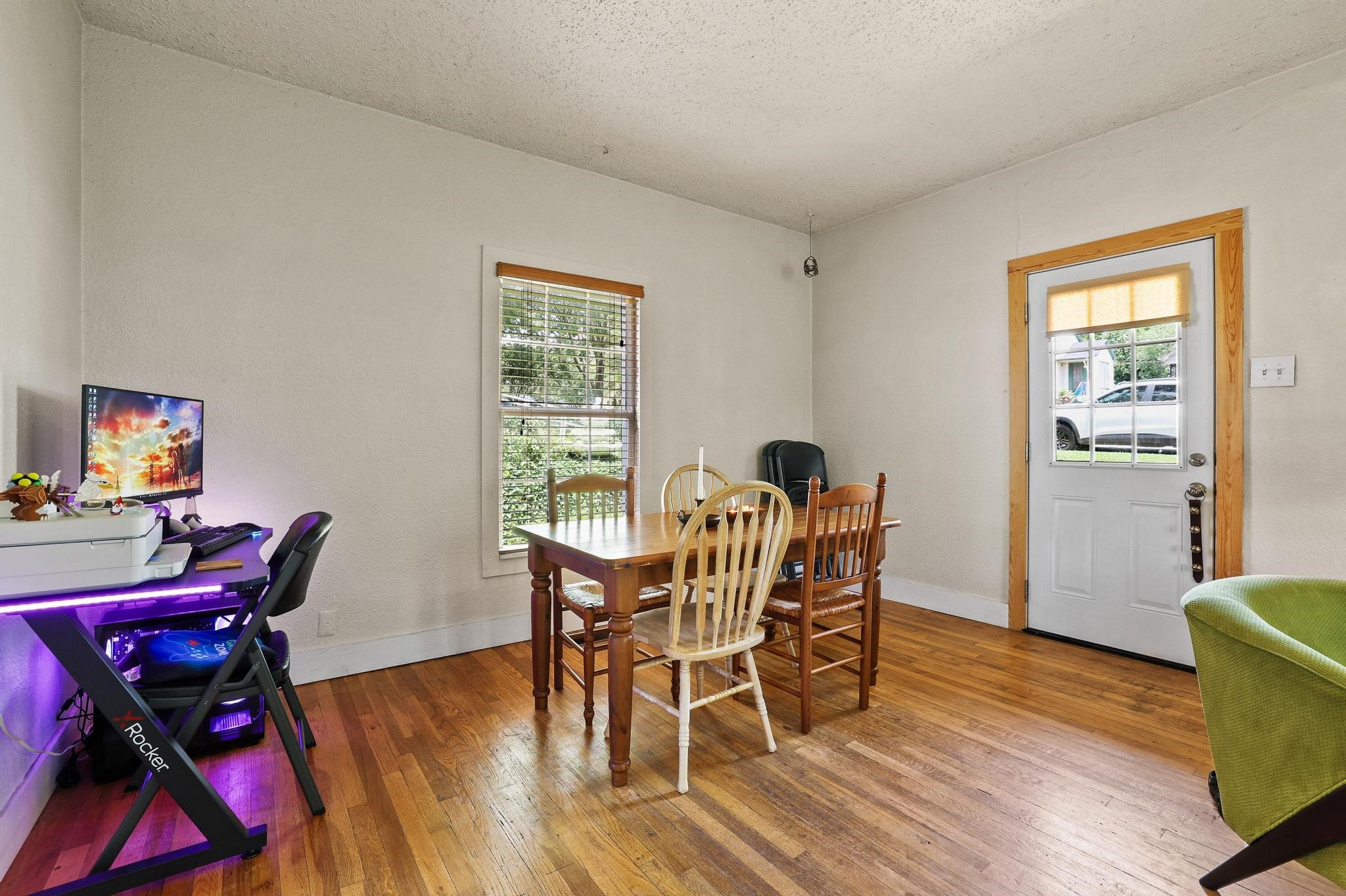 1322 W Chestnut Street Denison TX 75020