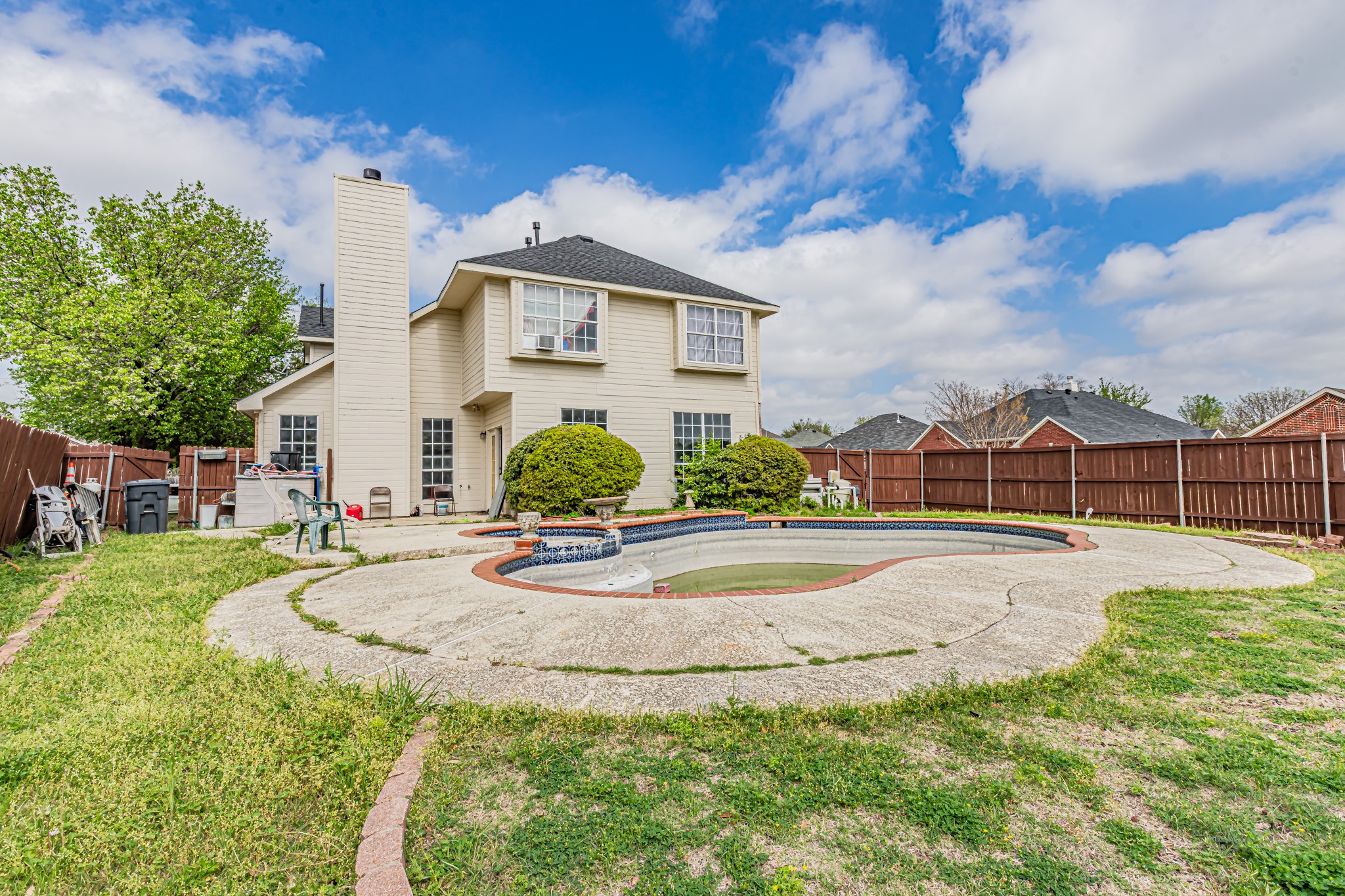 6601 Classen Trail Arlington TX 76002