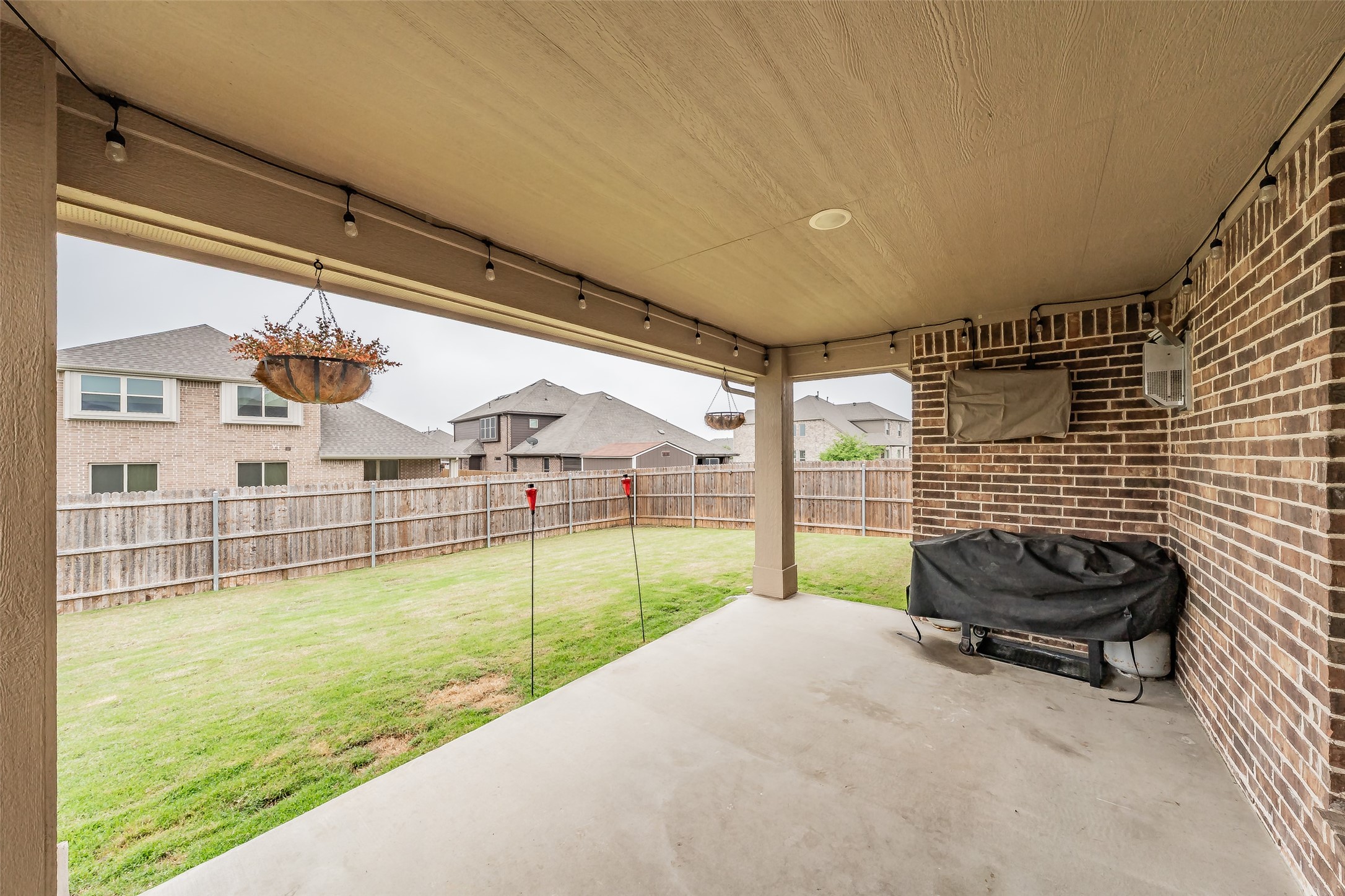 8817 White Rock Lane Denton TX 76226