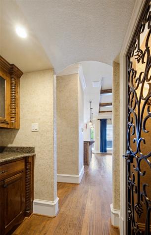 7713 Silverleaf Drive North Richland Hills TX 76182