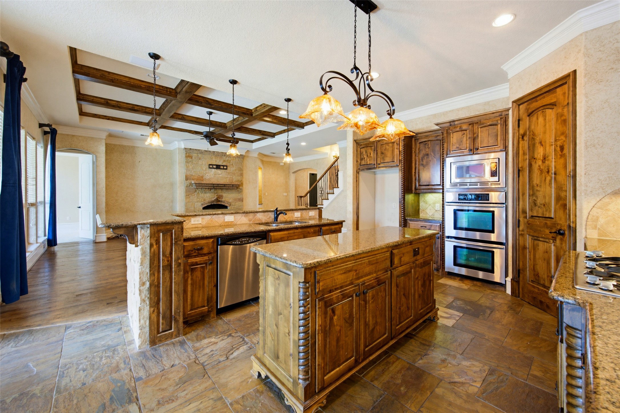 7713 Silverleaf Drive North Richland Hills TX 76182