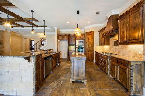 7713 Silverleaf Drive North Richland Hills TX 76182