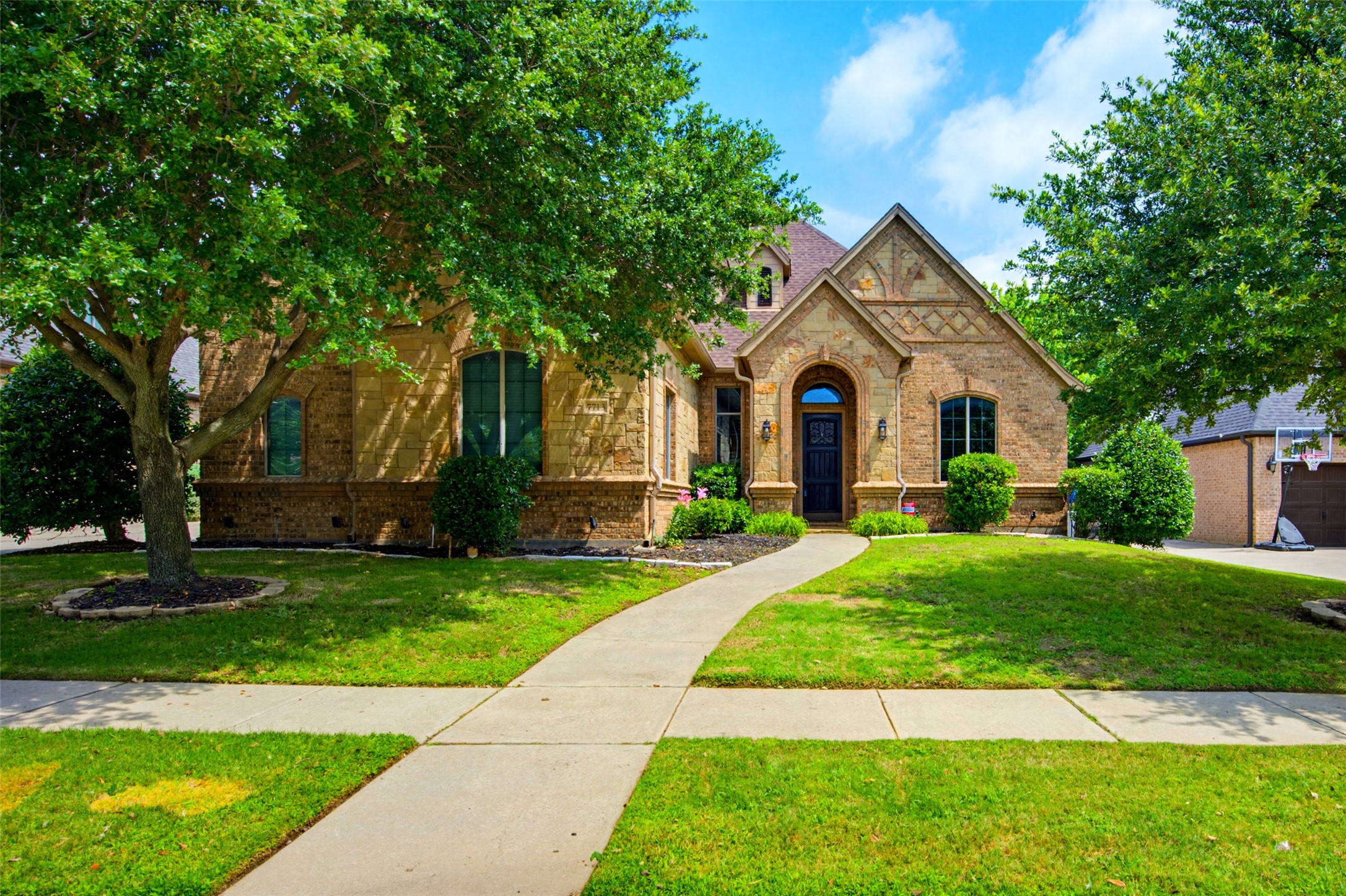 7713 Silverleaf Drive North Richland Hills TX 76182