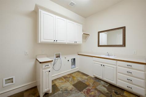 7713 Silverleaf Drive North Richland Hills TX 76182