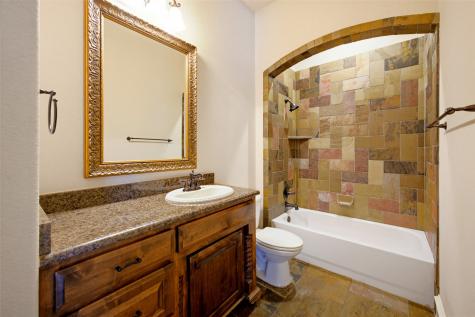7713 Silverleaf Drive North Richland Hills TX 76182