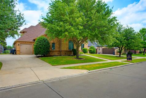 7713 Silverleaf Drive North Richland Hills TX 76182