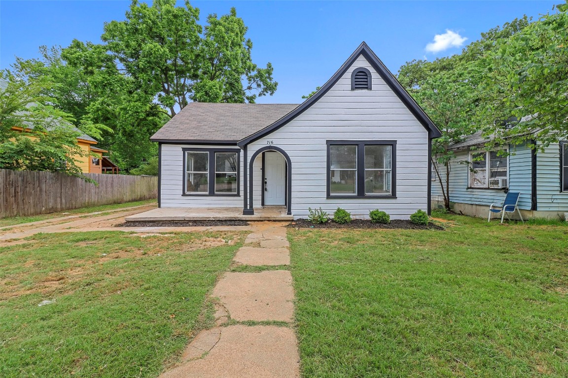 716 W Heron Street Denison TX 75020