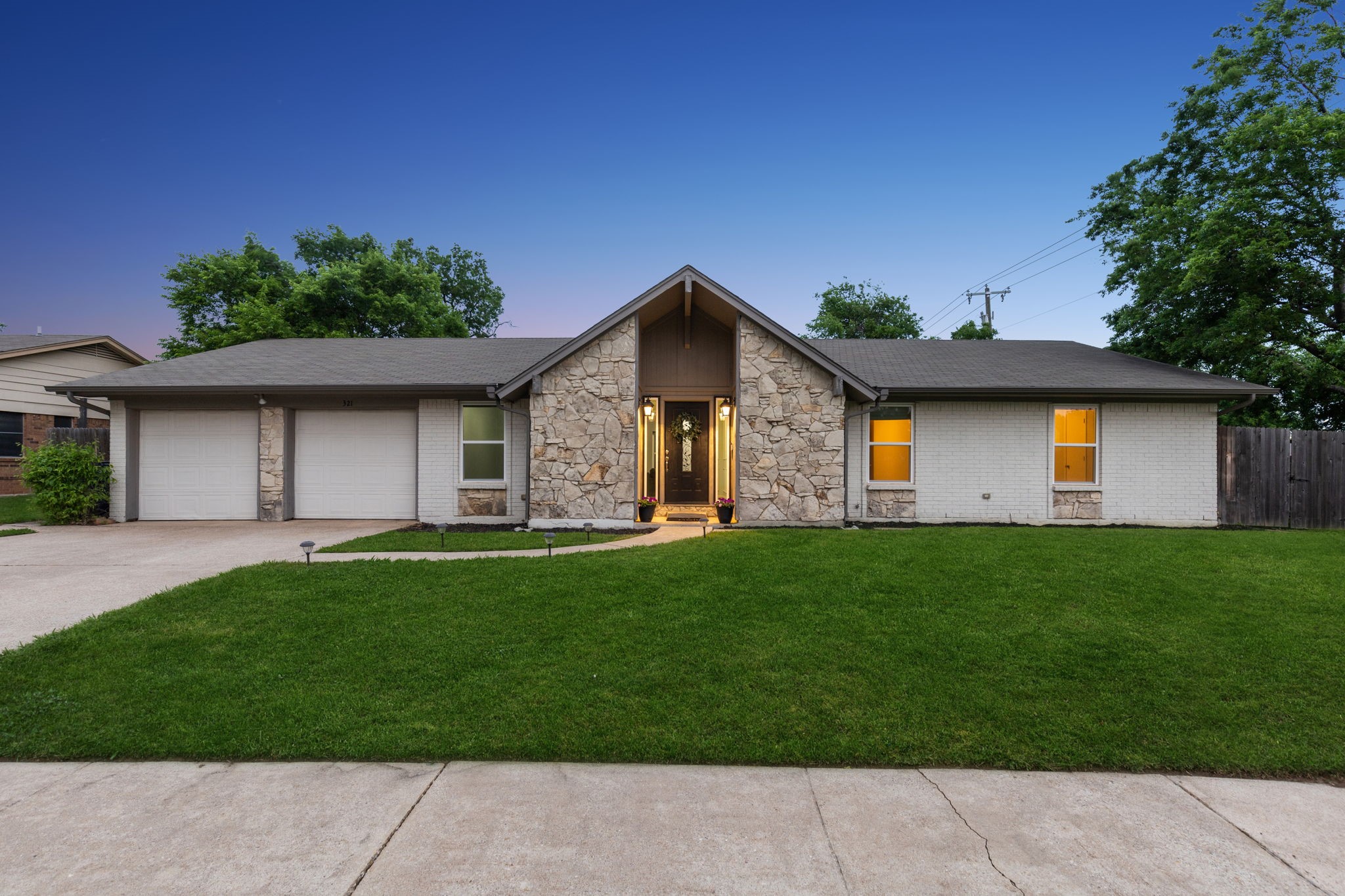 321 Wilson Street Crowley TX 76036