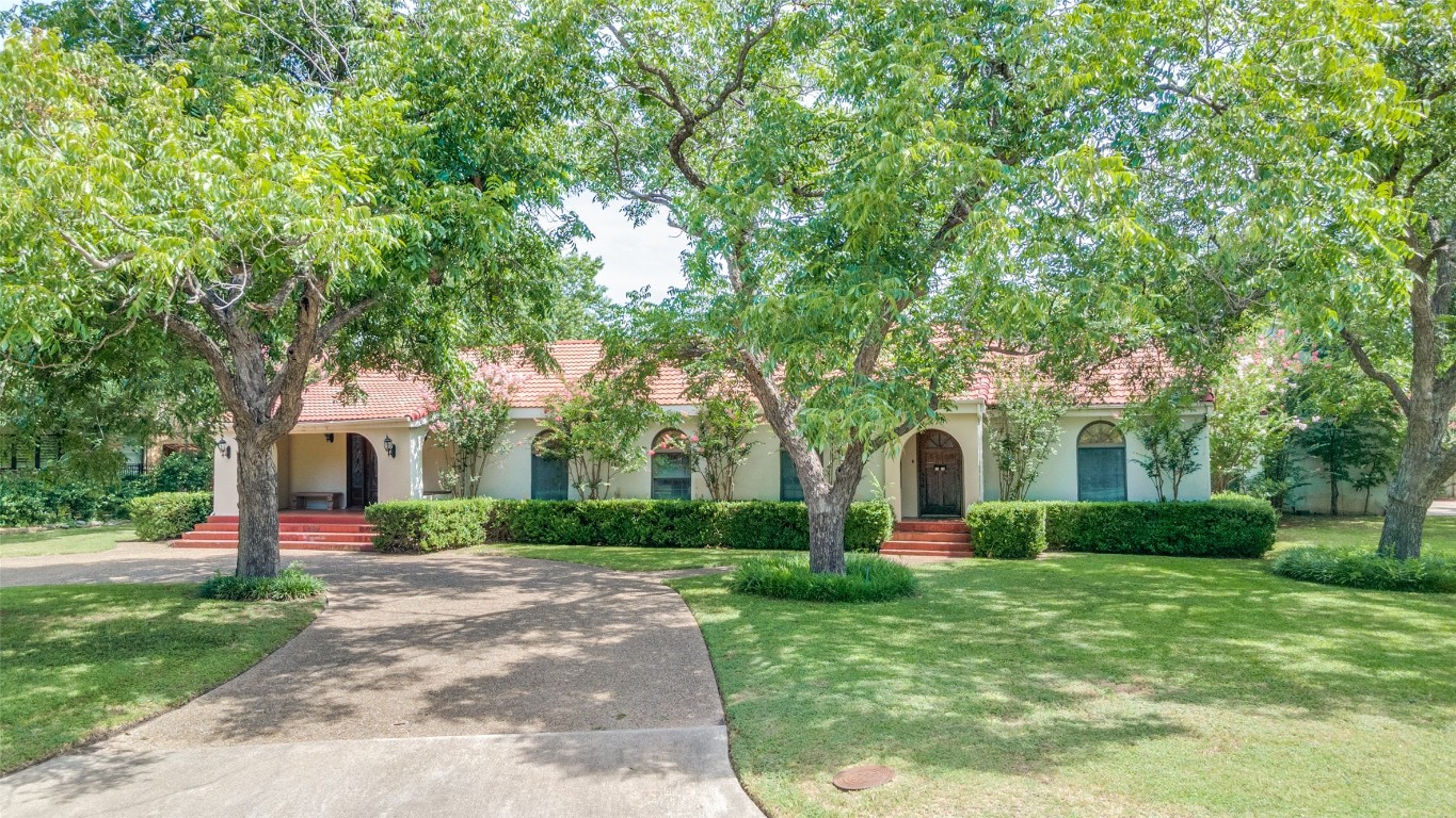 1518 Sereno Drive Dallas TX 75218