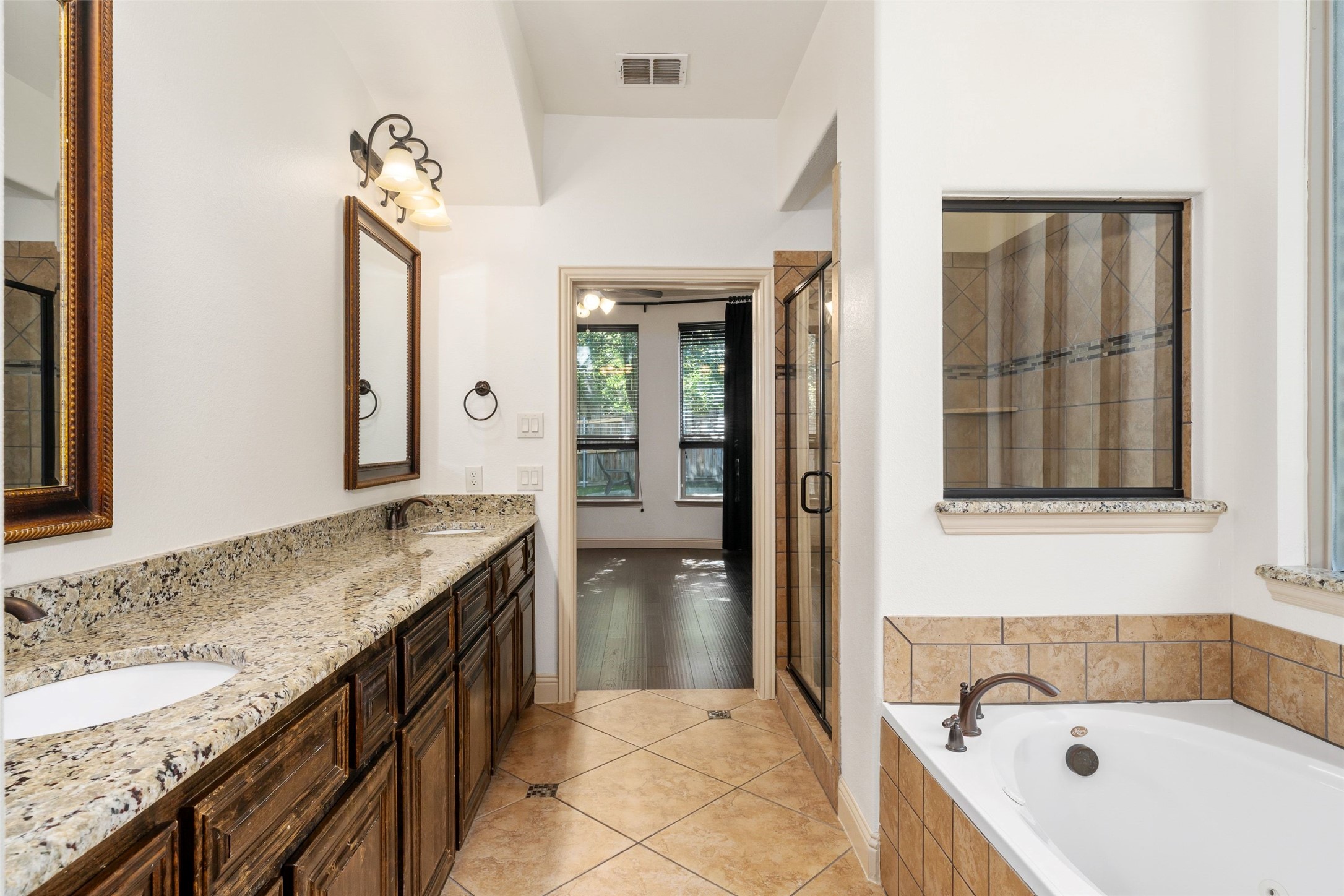 203 Hogue Lane Wylie TX 75098