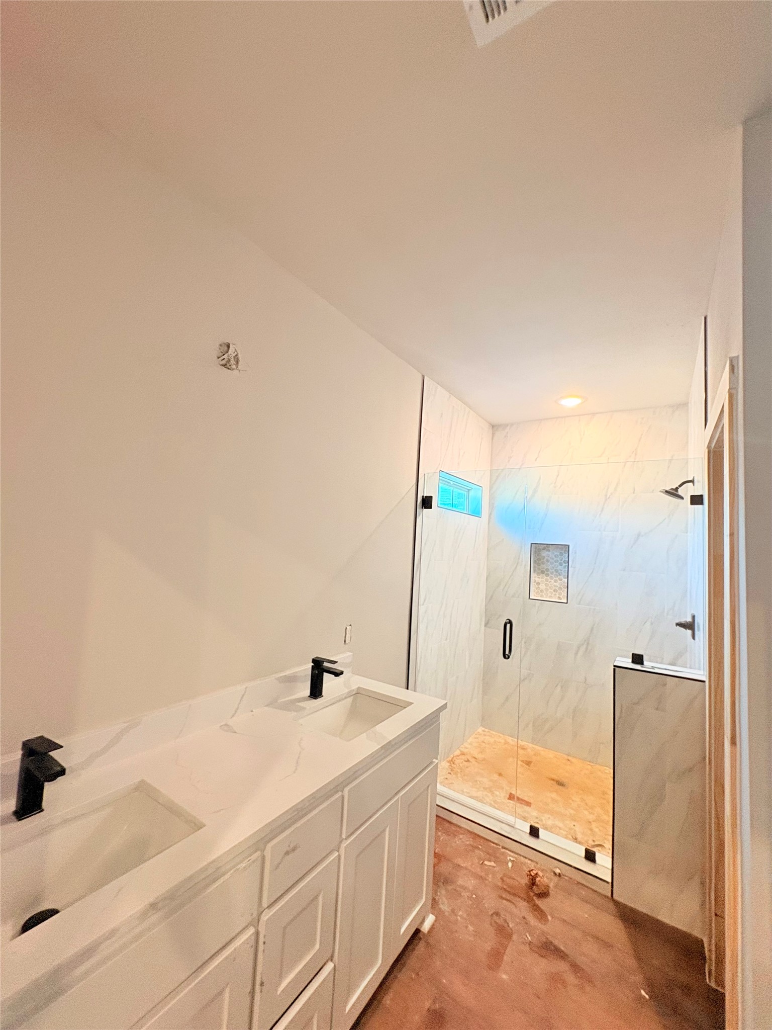 749 J L Drive Valley View TX 76272