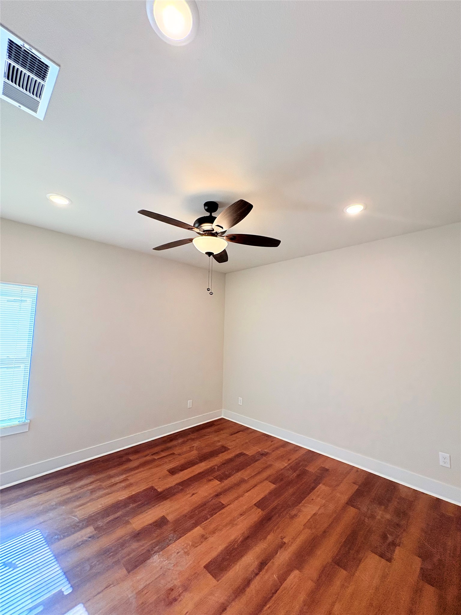 749 J L Drive Valley View TX 76272