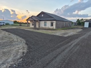 749 J L Drive Valley View TX 76272