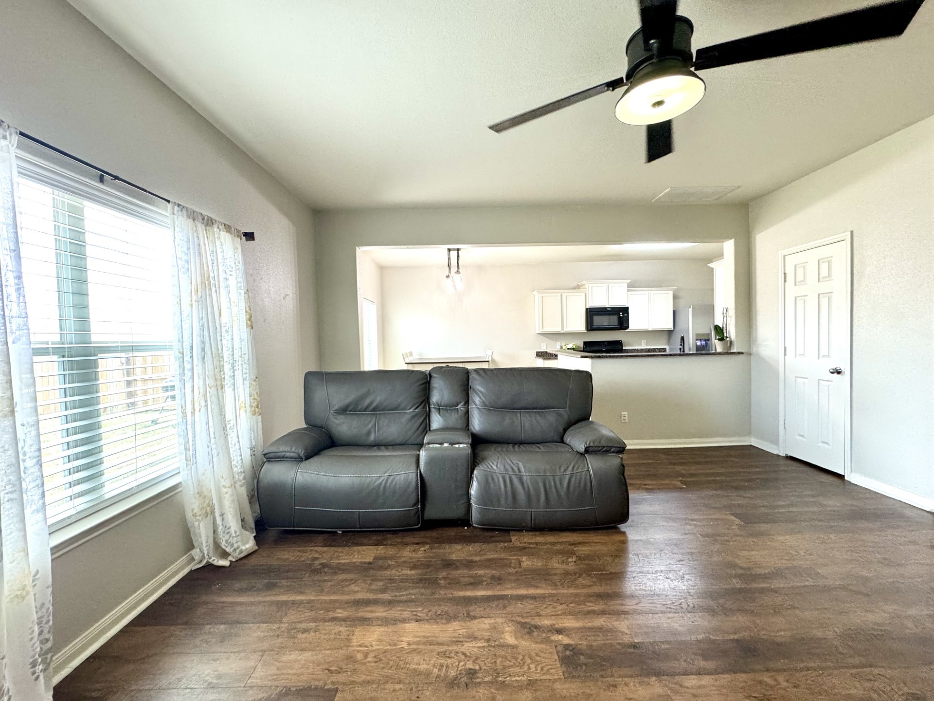 1100 Port Way Crowley TX 76036