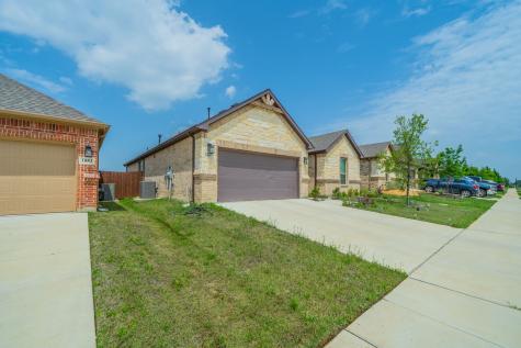 1057 Nighthawk Trail Alvarado TX 76009