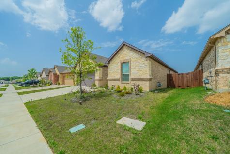 1057 Nighthawk Trail Alvarado TX 76009