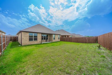 1057 Nighthawk Trail Alvarado TX 76009