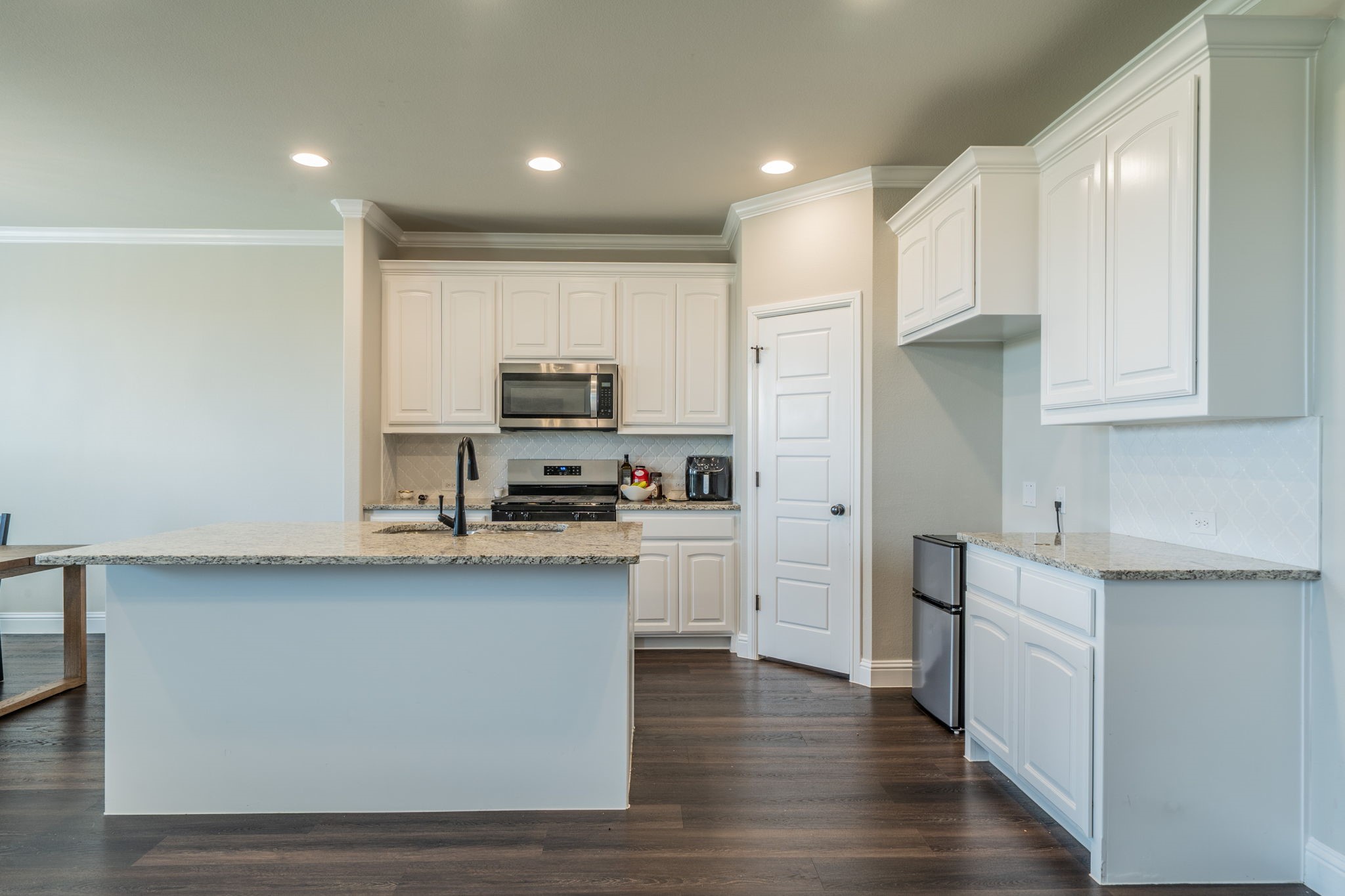 1057 Nighthawk Trail Alvarado TX 76009