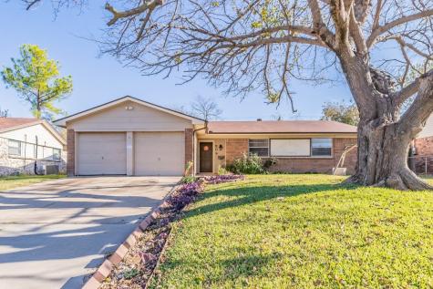 509 Irene Street Burleson TX 76028